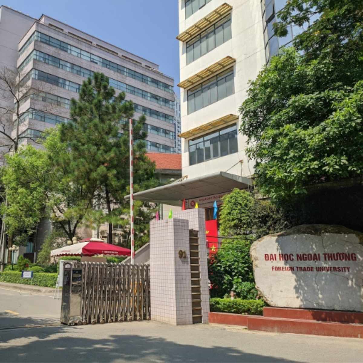 Đại Học Ngoại Thương (FTU)