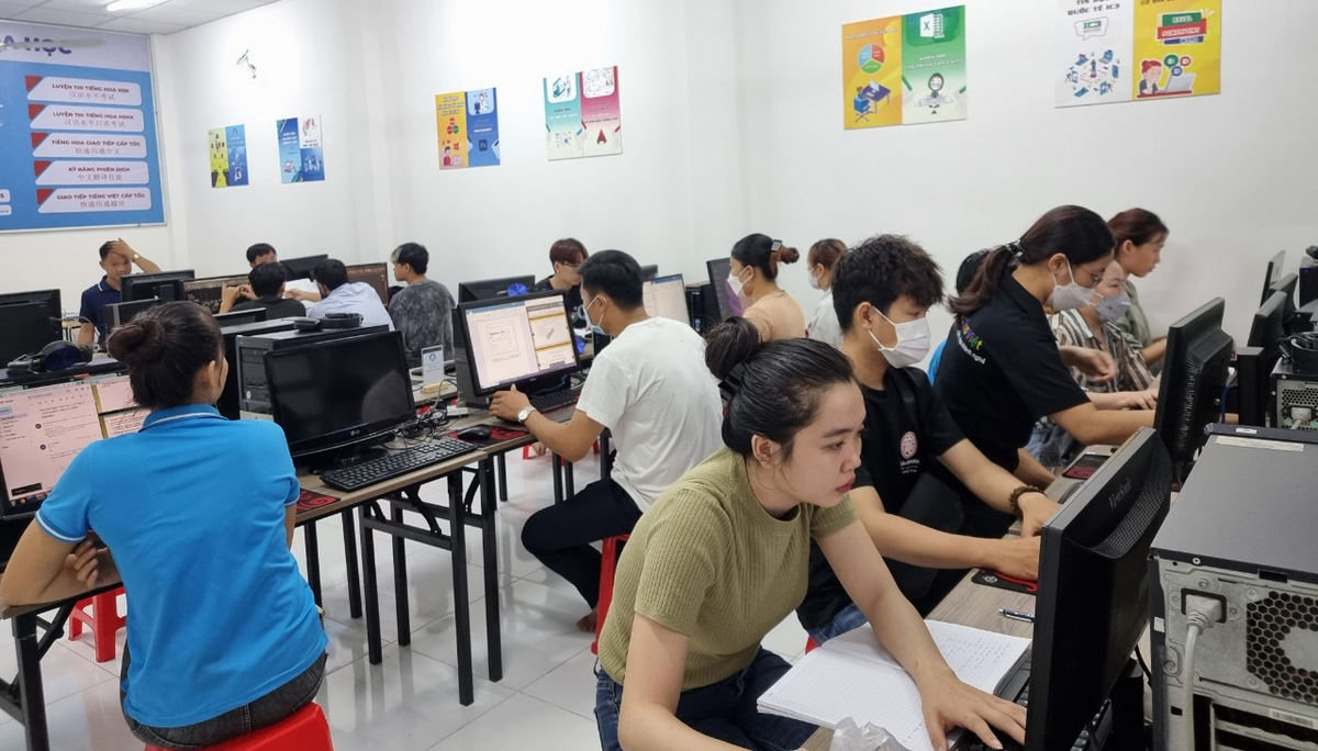 Khóa Học Kế Toán Thuế Tại TPHCM Phù Hợp Với Ai
